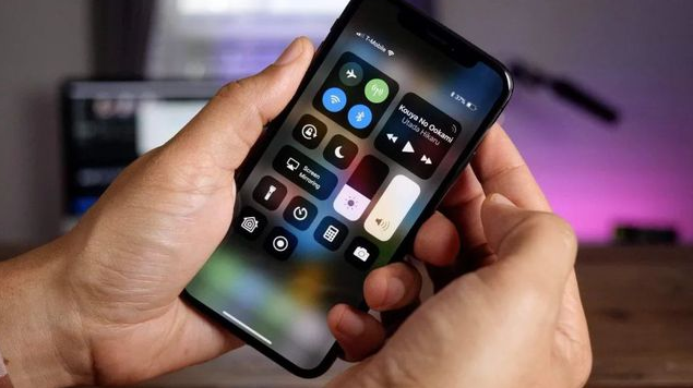 坡心镇苹果手机维修分享iPhone 12信号差怎么办 